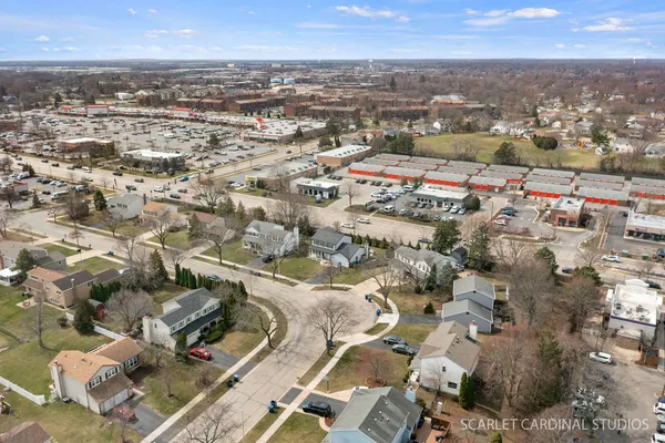 $524,900 | 20 Shore Drive, Schaumburg, IL 60193