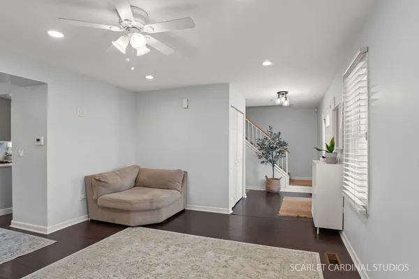$524,900 | 20 Shore Drive, Schaumburg, IL 60193