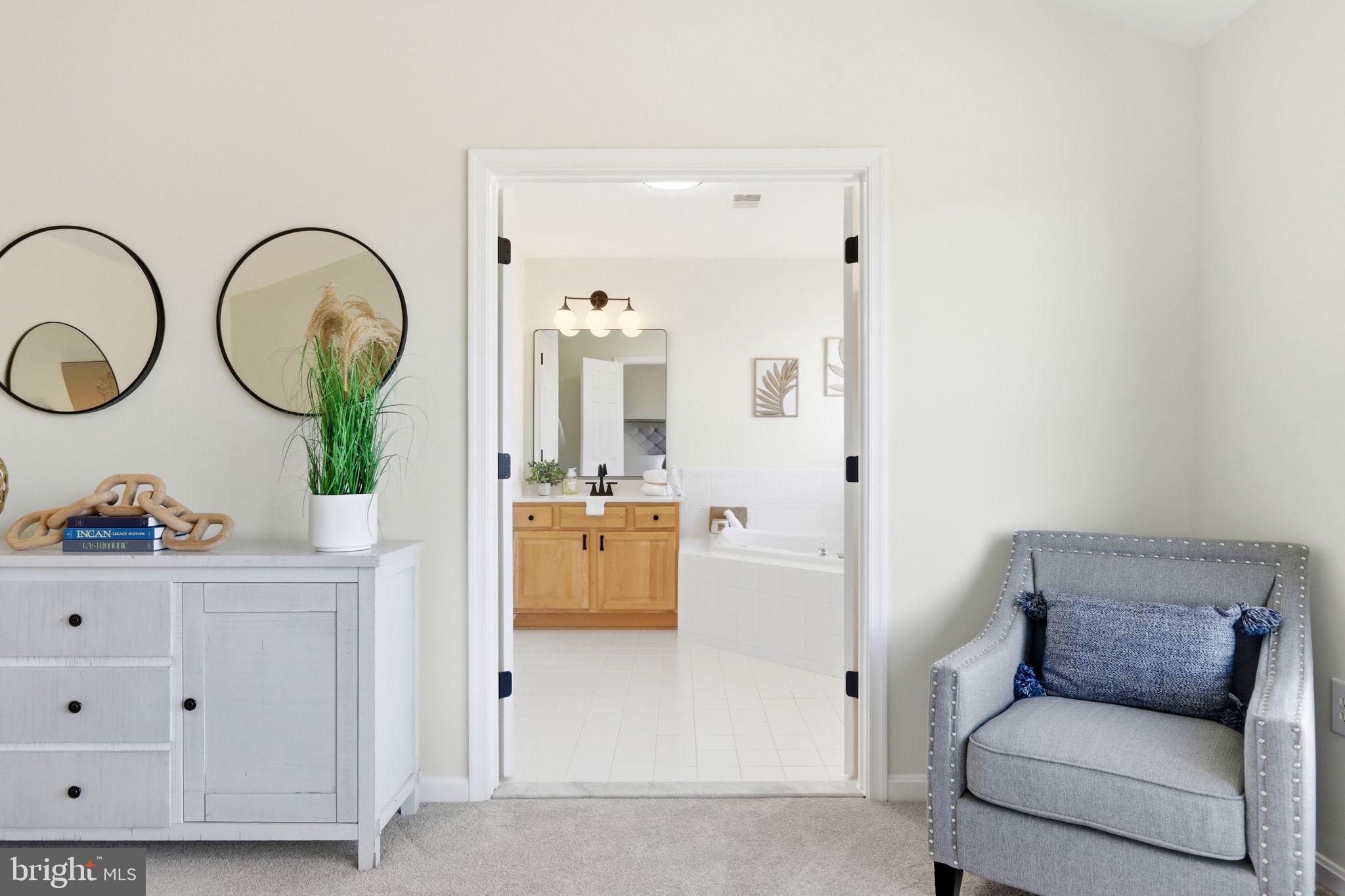 601 Springhouse Square Southeast Leesburg, VA 20175 - Photo 11 of 90 Double door entry to Primary en-suite