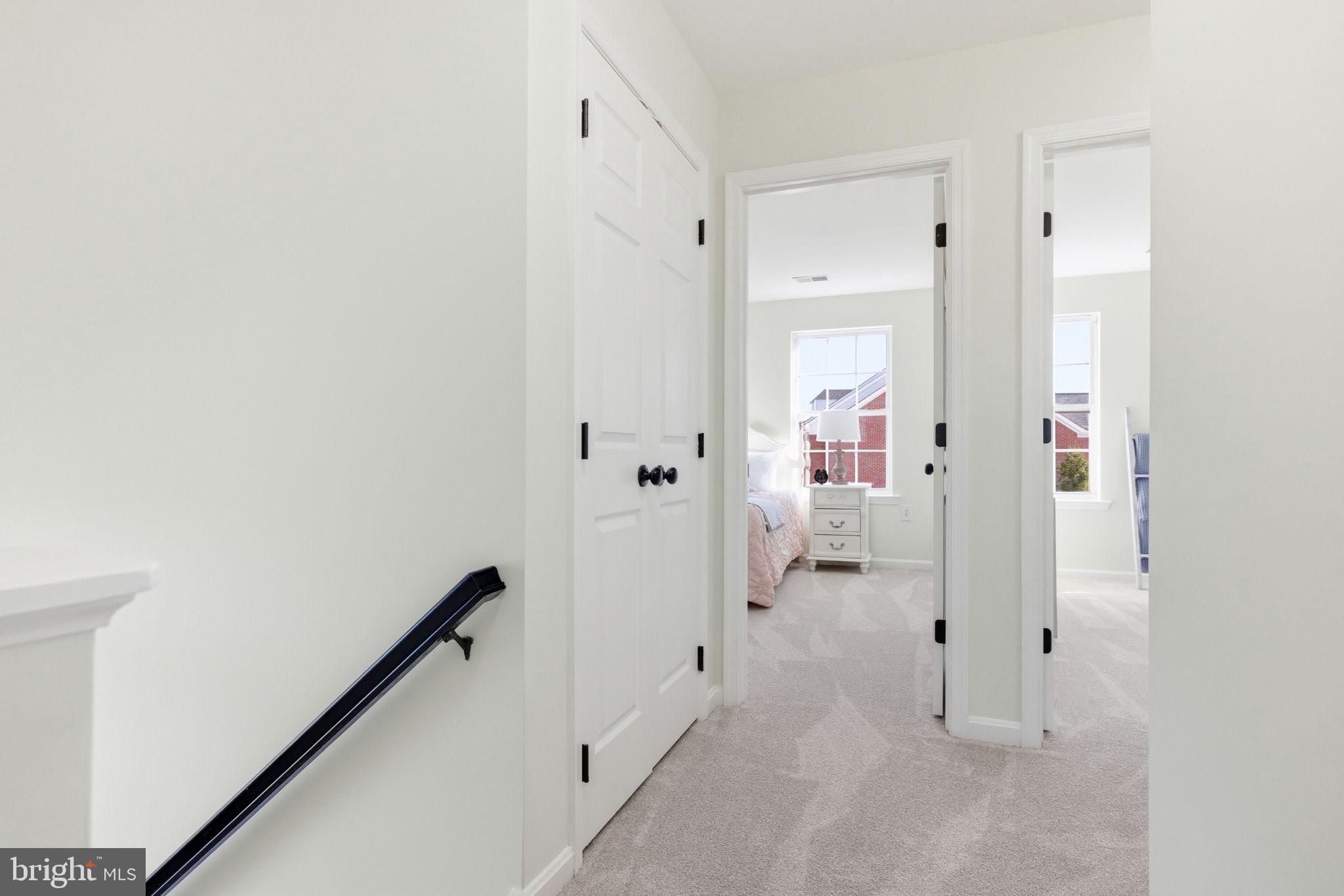 601 Springhouse Square Southeast Leesburg, VA 20175 - Photo 58 of 90 Two secondary bedrooms & extra large linen closet