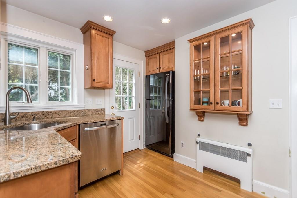 28 Hemlock Street Needham, MA 02492 - Photo 8 of 24 Gallery Image 8