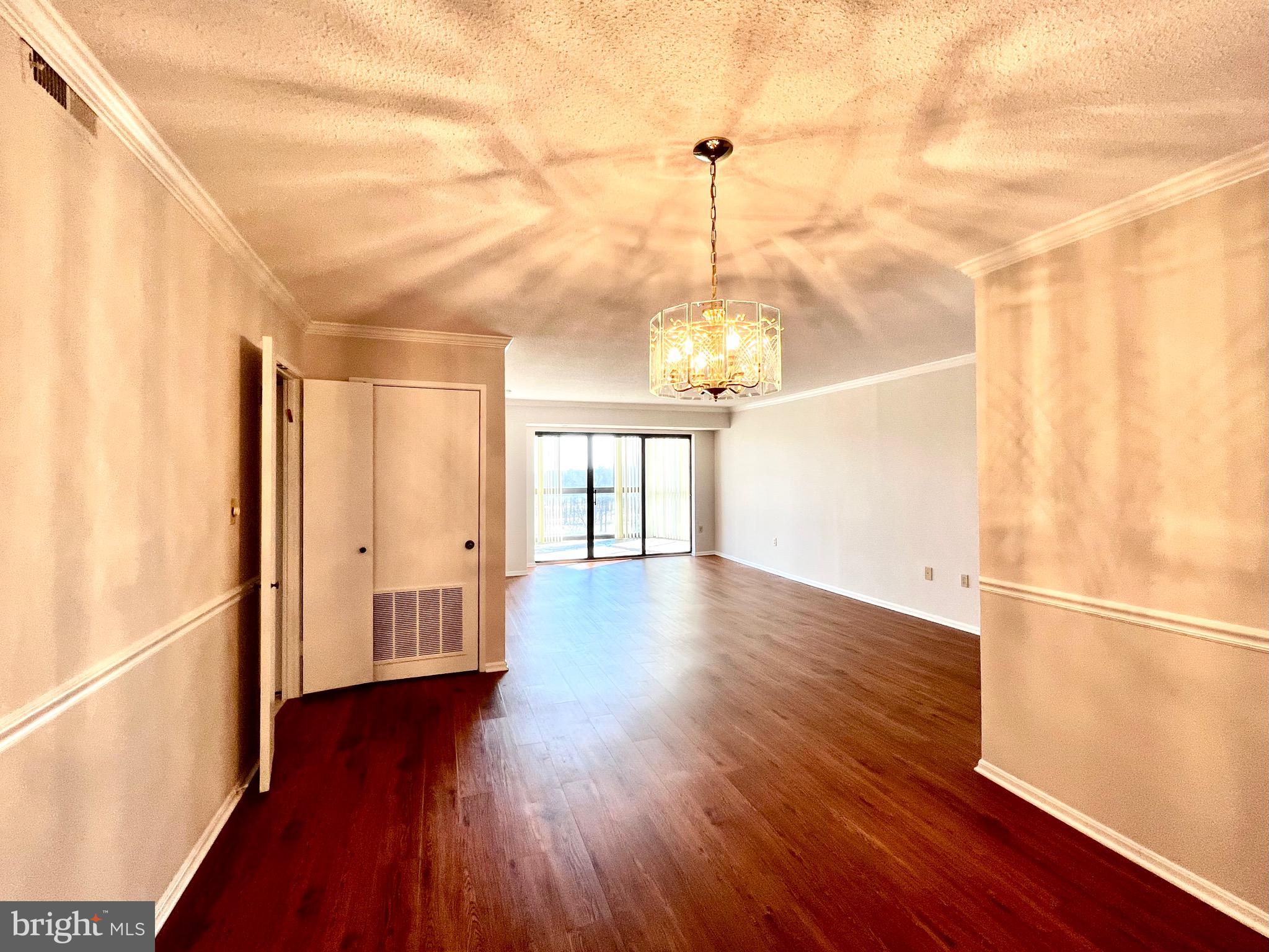 15115 Interlachen Drive, Unit 701 Silver Spring, MD 20906 - Photo 10 of 48 Dining room