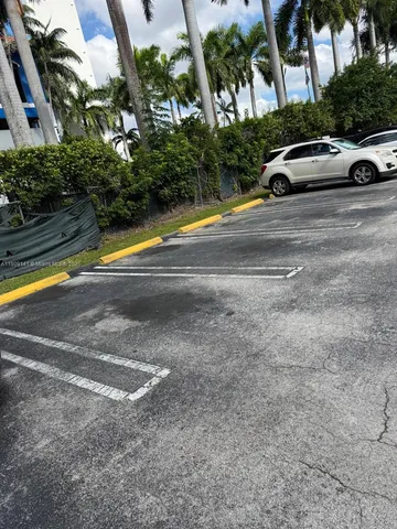 $270,000 | 5055 Northwest 7th Street, Unit 807, Miami, FL 33126