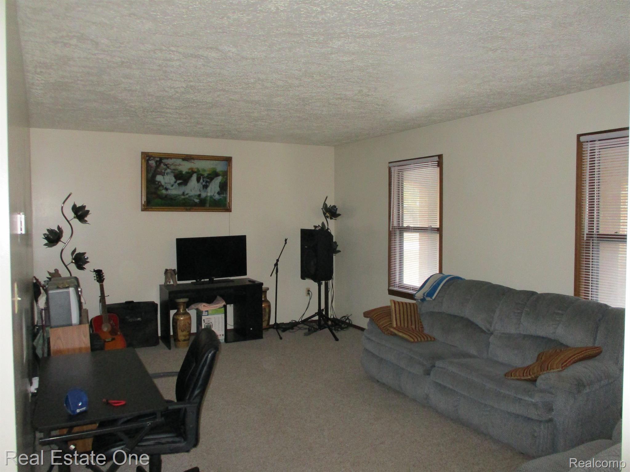 505 Coats Road Lake Orion, MI 48362 - Photo 6 of 42 Gallery Image 6
