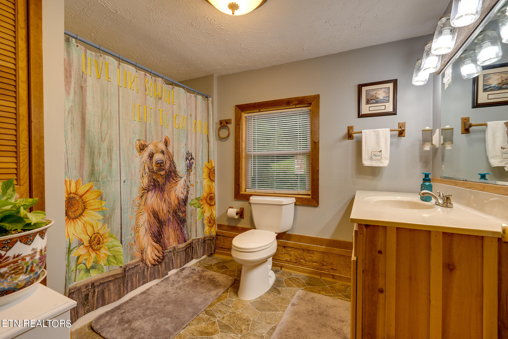 150 Bill Hamby Road Lancing, TN 37770 - Photo 28 of 54 Full Bathroom Upstairs