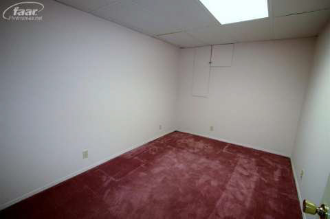 1239 Heatherwoode Road Flint, MI 48532 - Photo 43 of 59 20398158-42.JPG