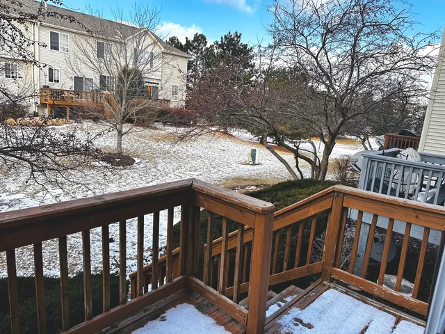 $270,000 | 1851 Indian Hill Lane, Aurora, IL 60503