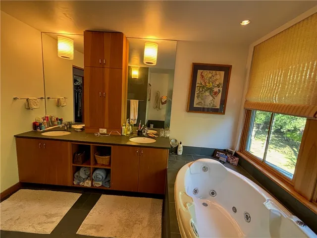 $48,000 | 192 Racquet Road, Jamestown, RI 02835