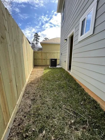 $1,650 | 16682 East Forrestal Street, Montgomery, TX 77316