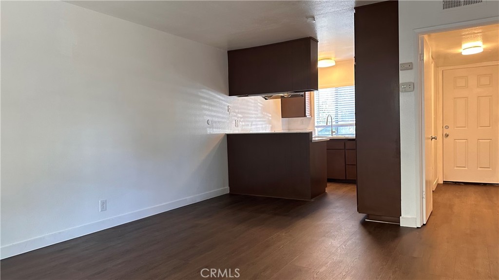 809 South 4th Street, Unit 5 Alhambra, CA 91801 - Photo 7 of 31