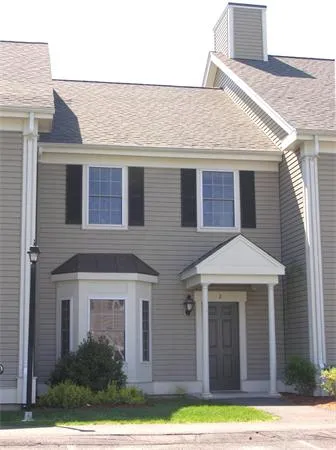 $3,510 | 4 Abbott Lane, Unit 2, Concord, MA 01742