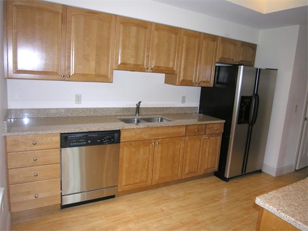 4 Abbott Lane, Unit 2 Concord, MA 01742 - Photo 2 of 4