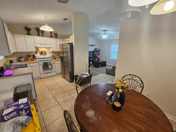 $1,700 | 985 Cooper Street, St. Augustine, FL 32084