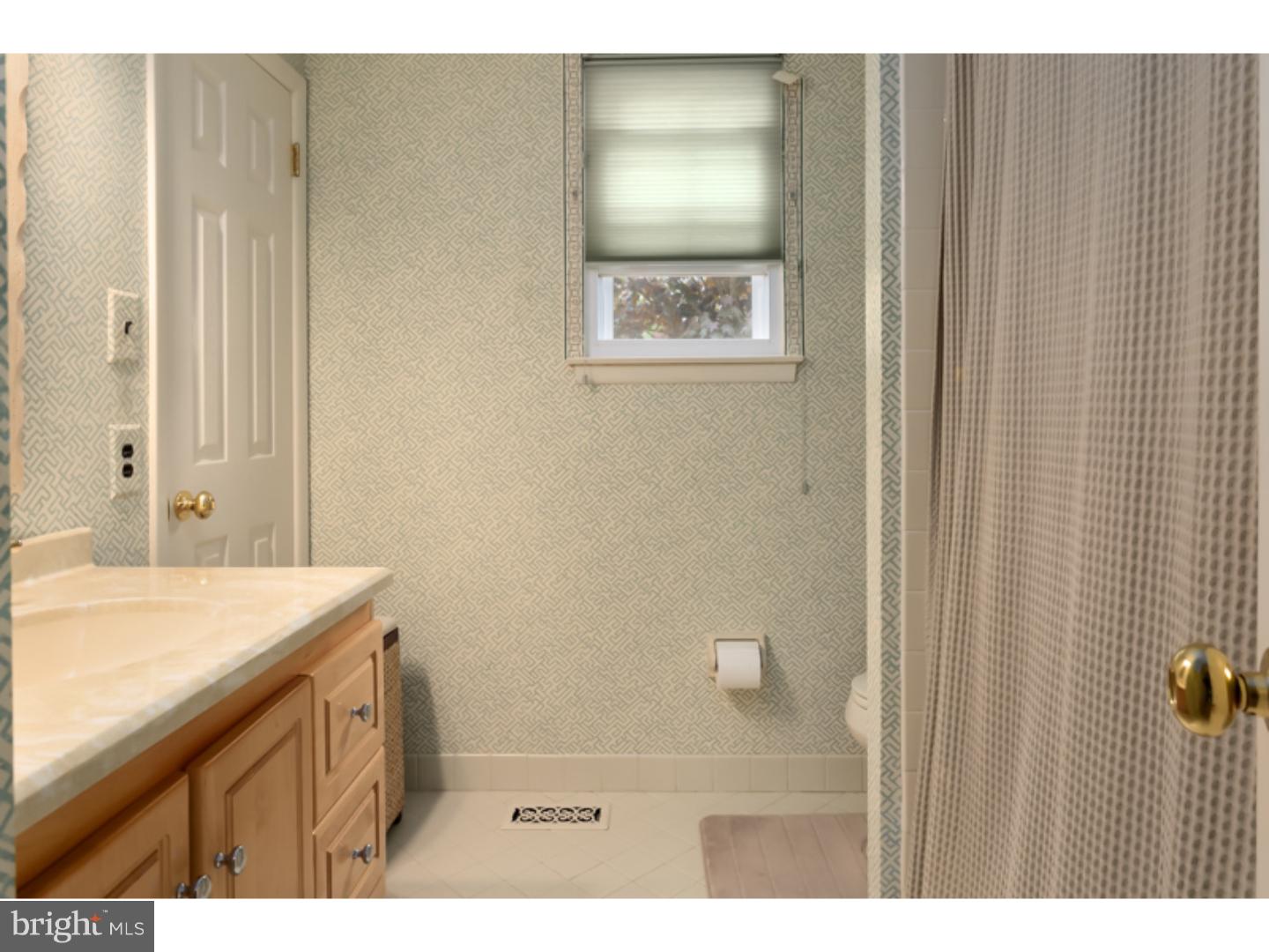 146 Stratton Lane Mount Laurel, NJ 08054 - Photo 17 of 21 Gallery Image 17