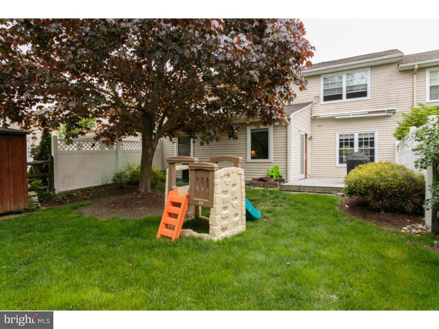 146 Stratton Lane Mount Laurel, NJ 08054 - Photo 19 of 21 Back Yard
