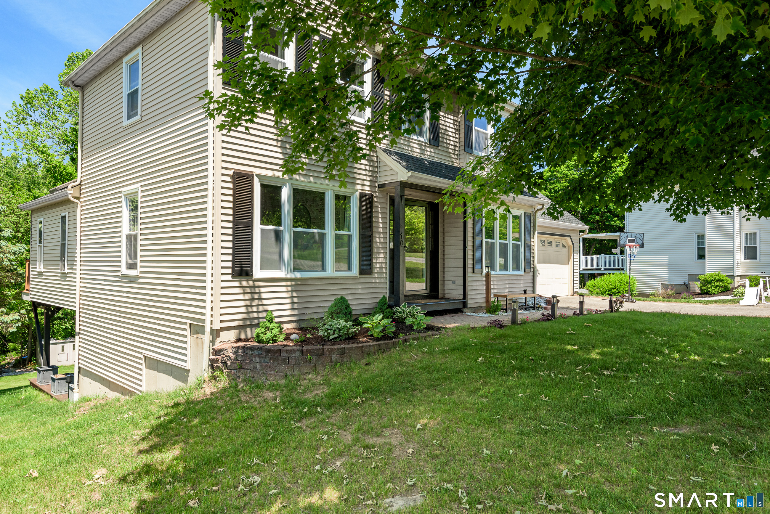 10 Dawn's Road New Milford, CT 06776 - Photo 5 of 30