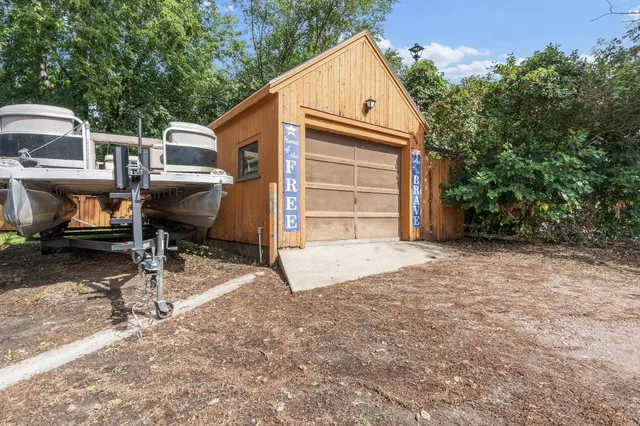 $289,000 | 417 Jefferson Avenue, Ortonville, MN 56278