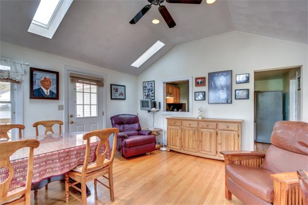 142 Parker Road Needham, MA 02494 - Photo 12 of 27