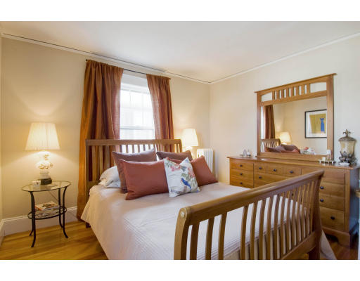 26 Bateswell Road Boston, MA 02124 - Photo 12 of 17 Gallery Image 12
