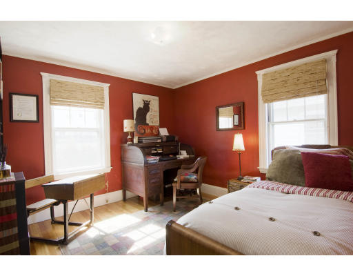 26 Bateswell Road Boston, MA 02124 - Photo 9 of 17 Gallery Image 9
