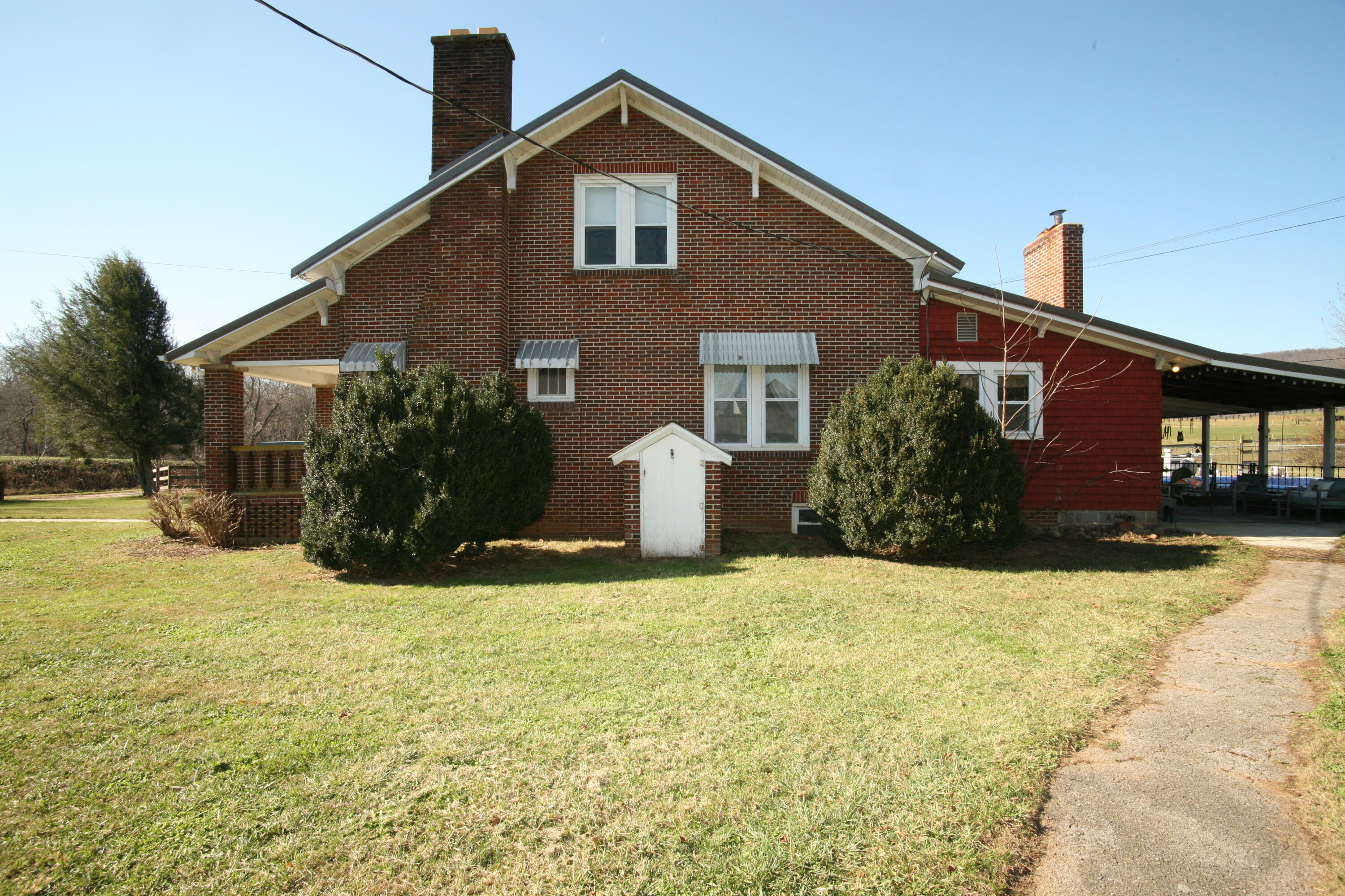 1405 Teas Road Sugar Grove, VA 24375 - Photo 6 of 57 IMG_1635