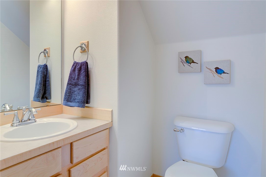 18609 10th Avenue Southeast Bothell, WA 98012 - Photo 16 of 25