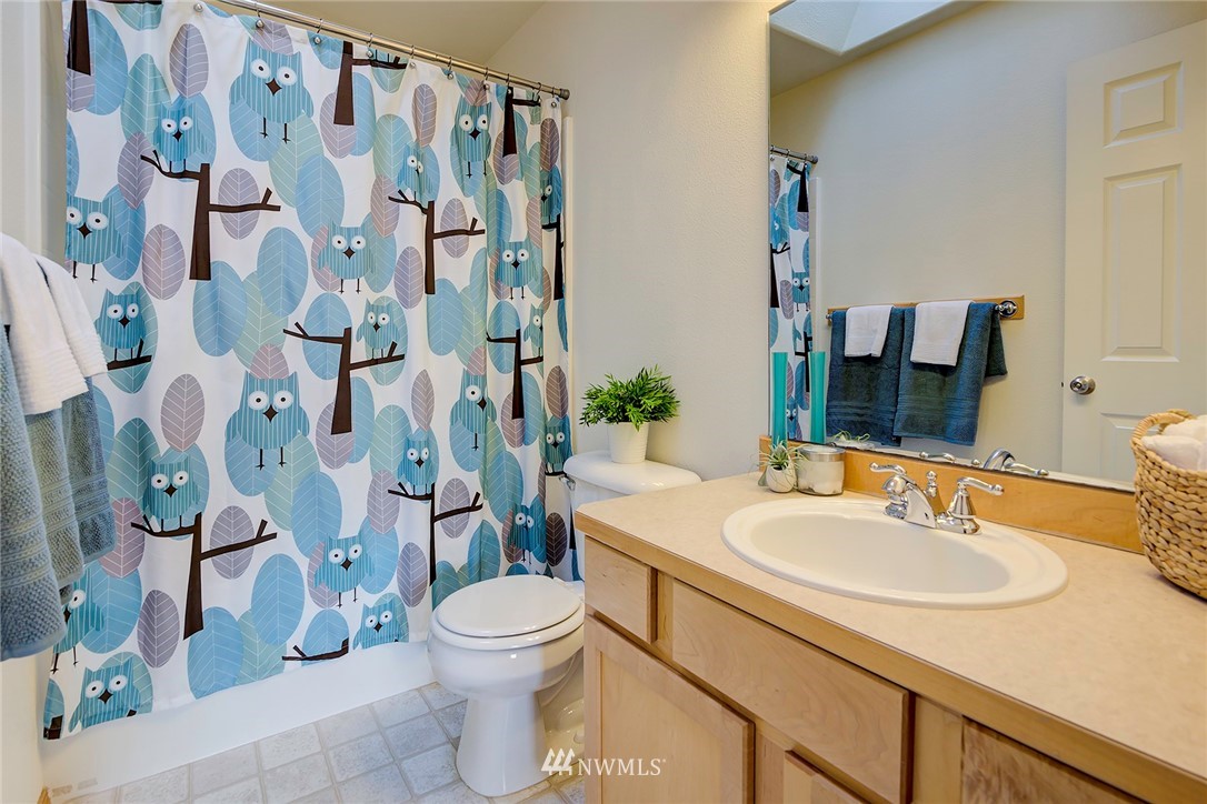 18609 10th Avenue Southeast Bothell, WA 98012 - Photo 19 of 25