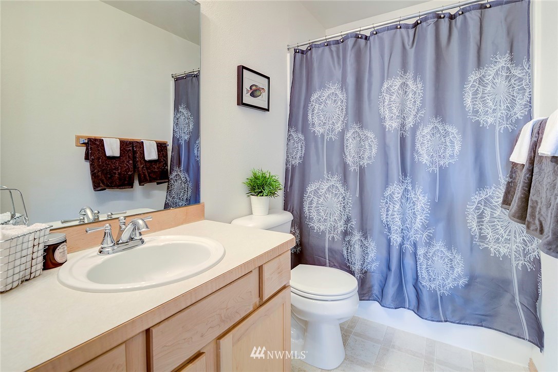 18609 10th Avenue Southeast Bothell, WA 98012 - Photo 22 of 25