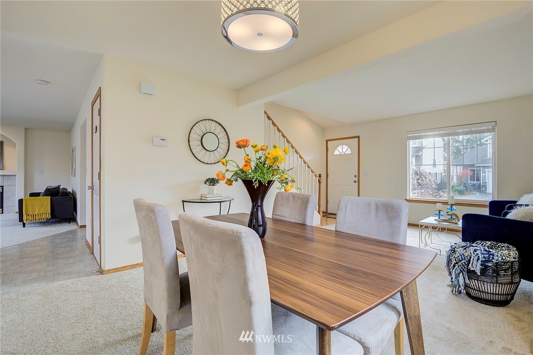 18609 10th Avenue Southeast Bothell, WA 98012 - Photo 5 of 25