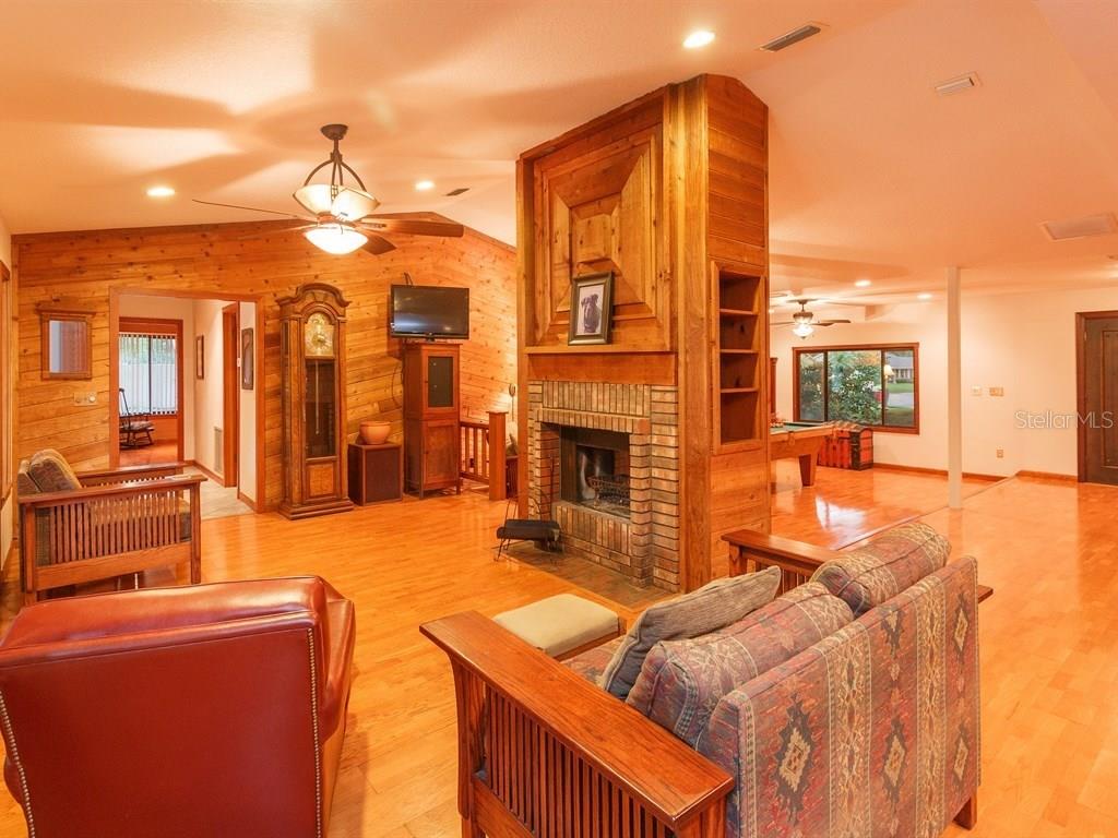 116 Valencia Loop Altamonte Springs, FL 32714 - Photo 12 of 25 Gallery Image 12