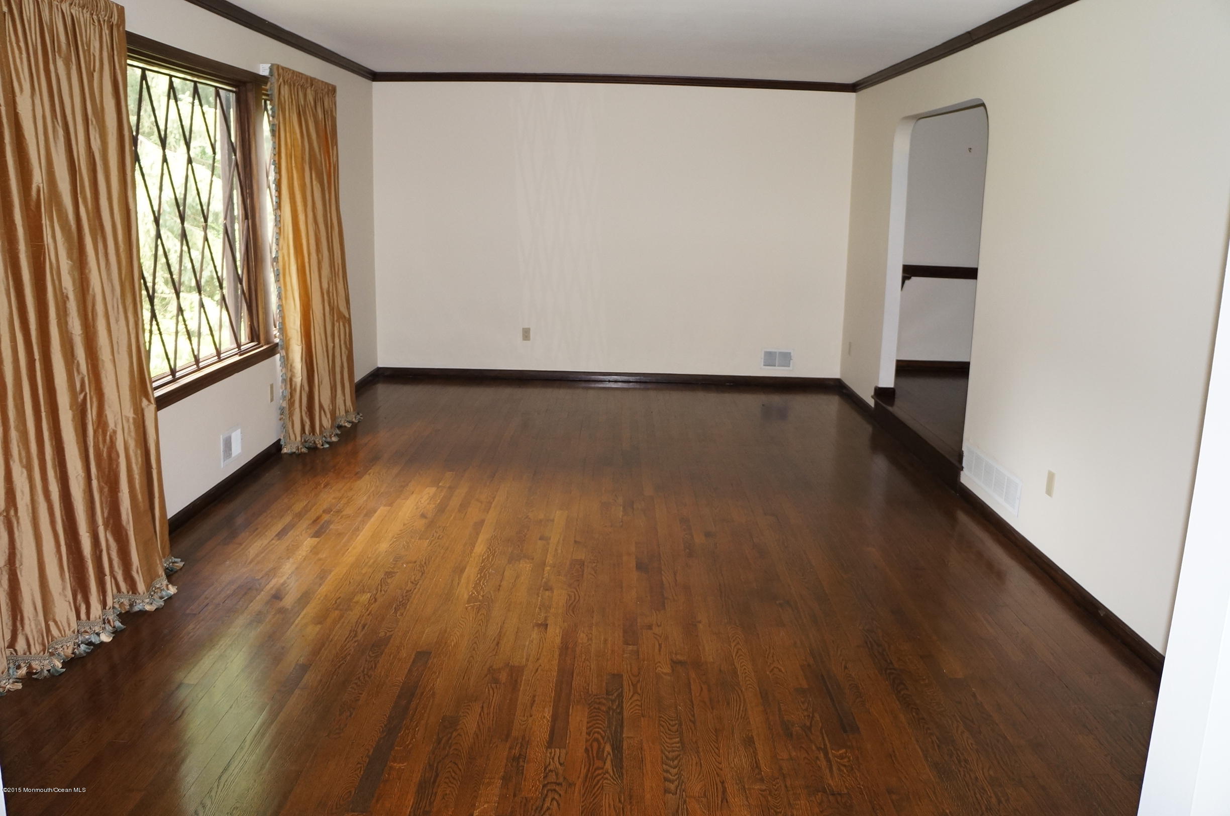 8 Pilgrim Way Colts Neck, NJ 07722 - Photo 3 of 7 8 pilgrim way 005