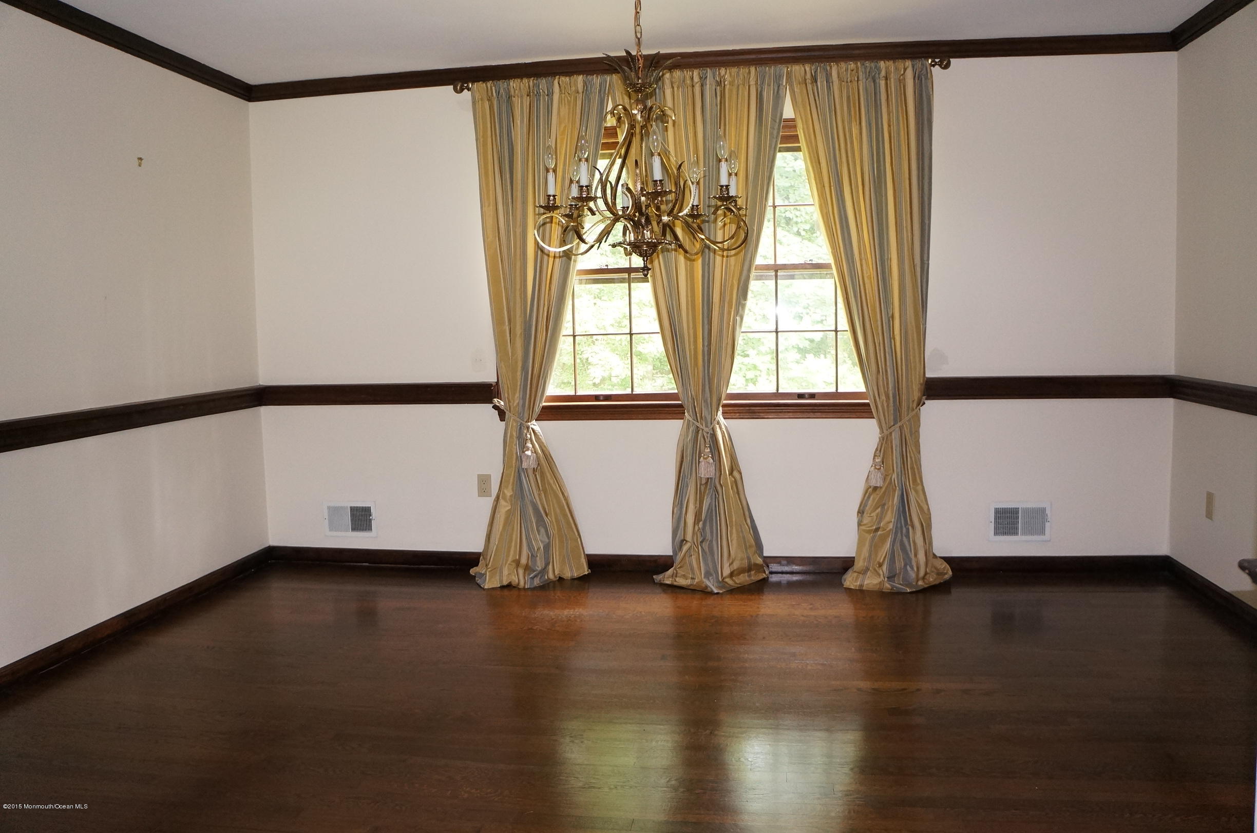 8 Pilgrim Way Colts Neck, NJ 07722 - Photo 5 of 7 8 pilgrim way 011