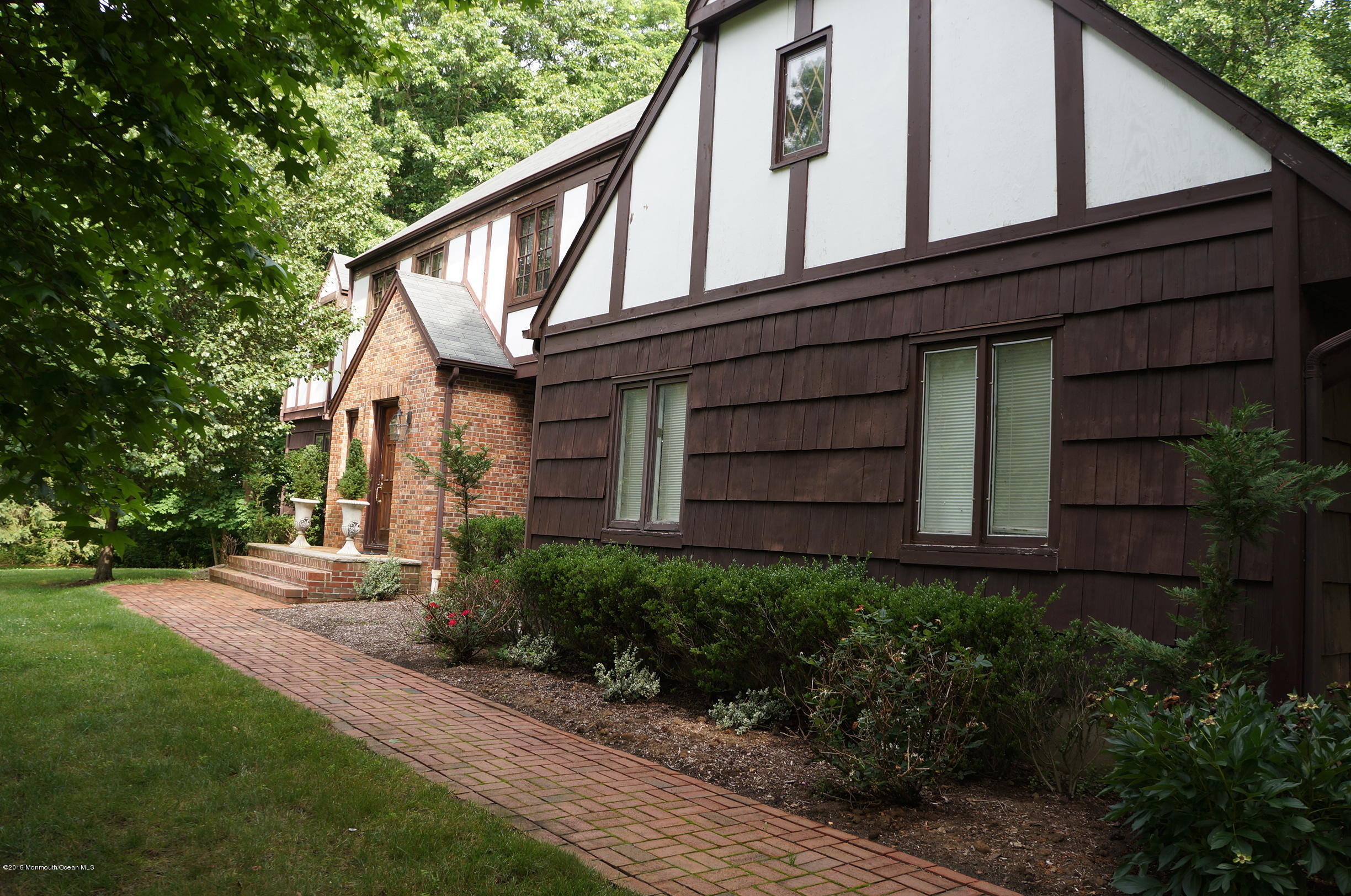 8 Pilgrim Way Colts Neck, NJ 07722 - Photo 6 of 7 8 pilgrim way 020
