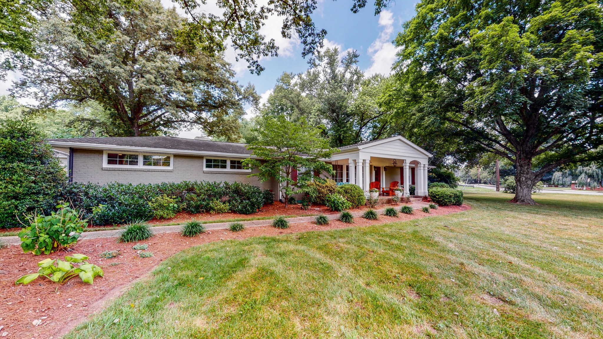 500 Crieve Road Nashville, TN 37220 - Photo 2 of 38 Gallery Image 2