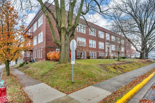 $199,900 | 111 South Spring Street, Unit G6, Greencastle, IN 46135