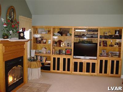 9103 Gackenbach Road Kempton, PA 19529 - Photo 5 of 22 Gallery Image 5
