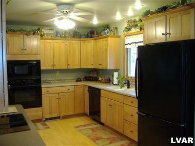9103 Gackenbach Road Kempton, PA 19529 - Photo 8 of 22 Gallery Image 8