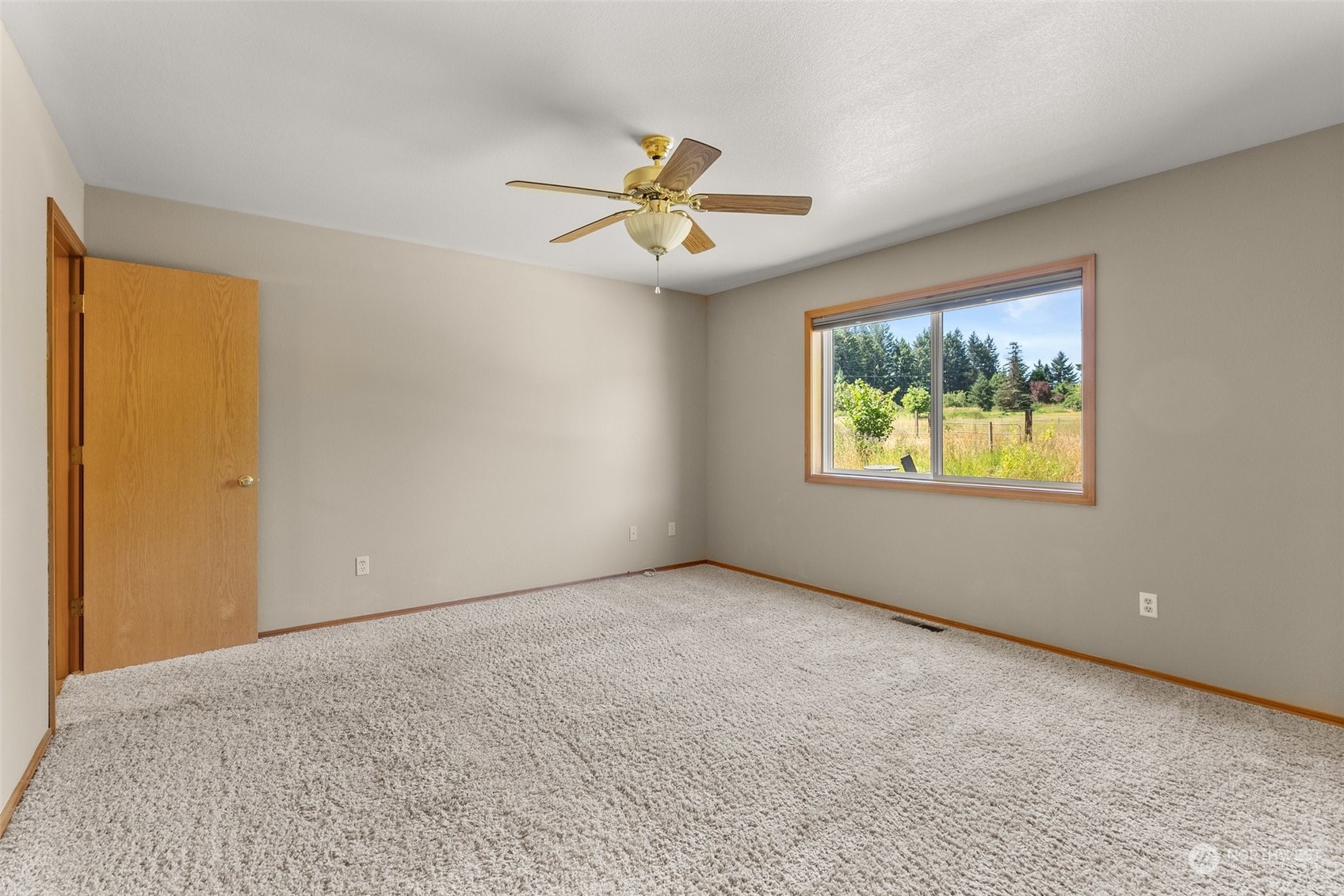 12501 Koeppen Road Southeast Rainier, WA 98576 - Photo 19 of 38 Gallery Image 19