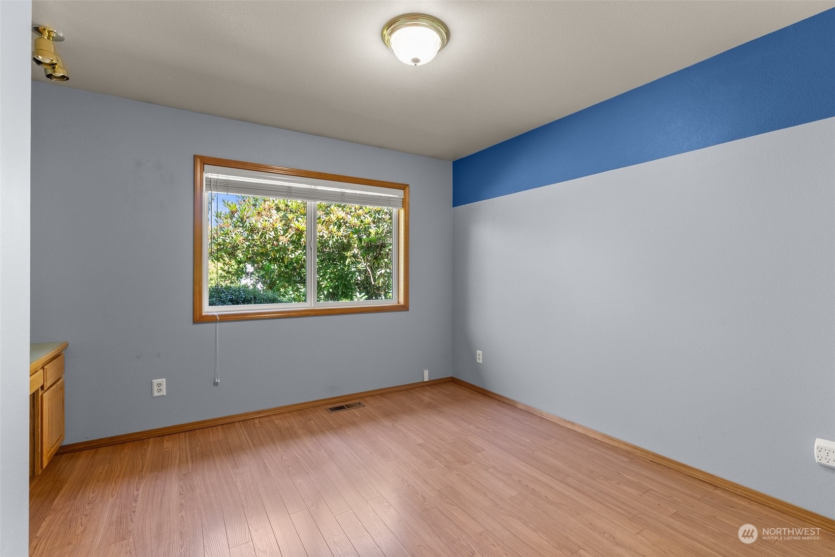 12501 Koeppen Road Southeast Rainier, WA 98576 - Photo 26 of 38 Gallery Image 26