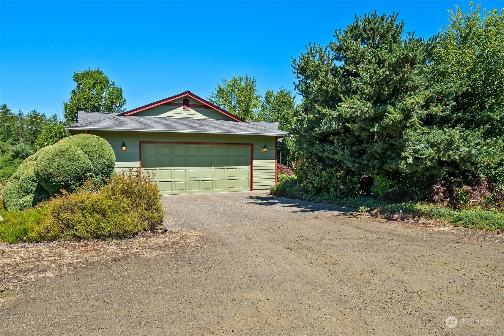 12501 Koeppen Road Southeast Rainier, WA 98576 - Photo 3 of 38 Gallery Image 3