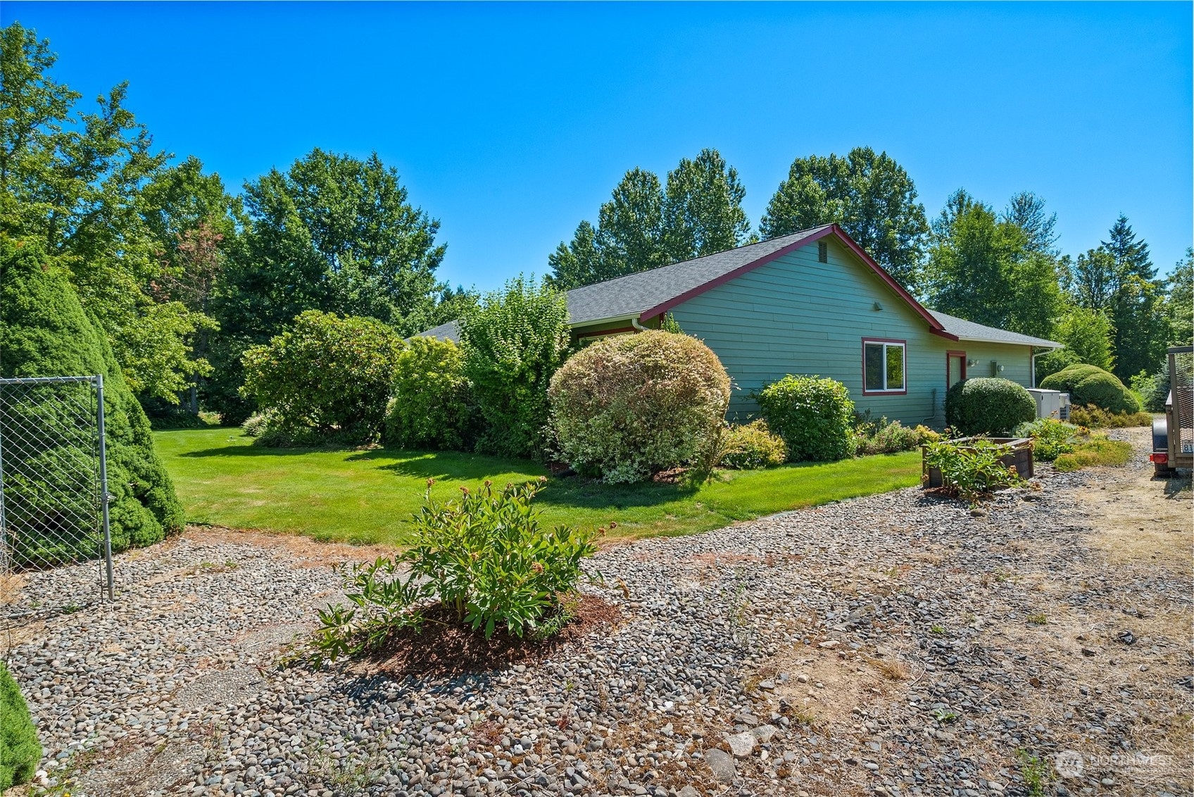 12501 Koeppen Road Southeast Rainier, WA 98576 - Photo 36 of 38 Gallery Image 36
