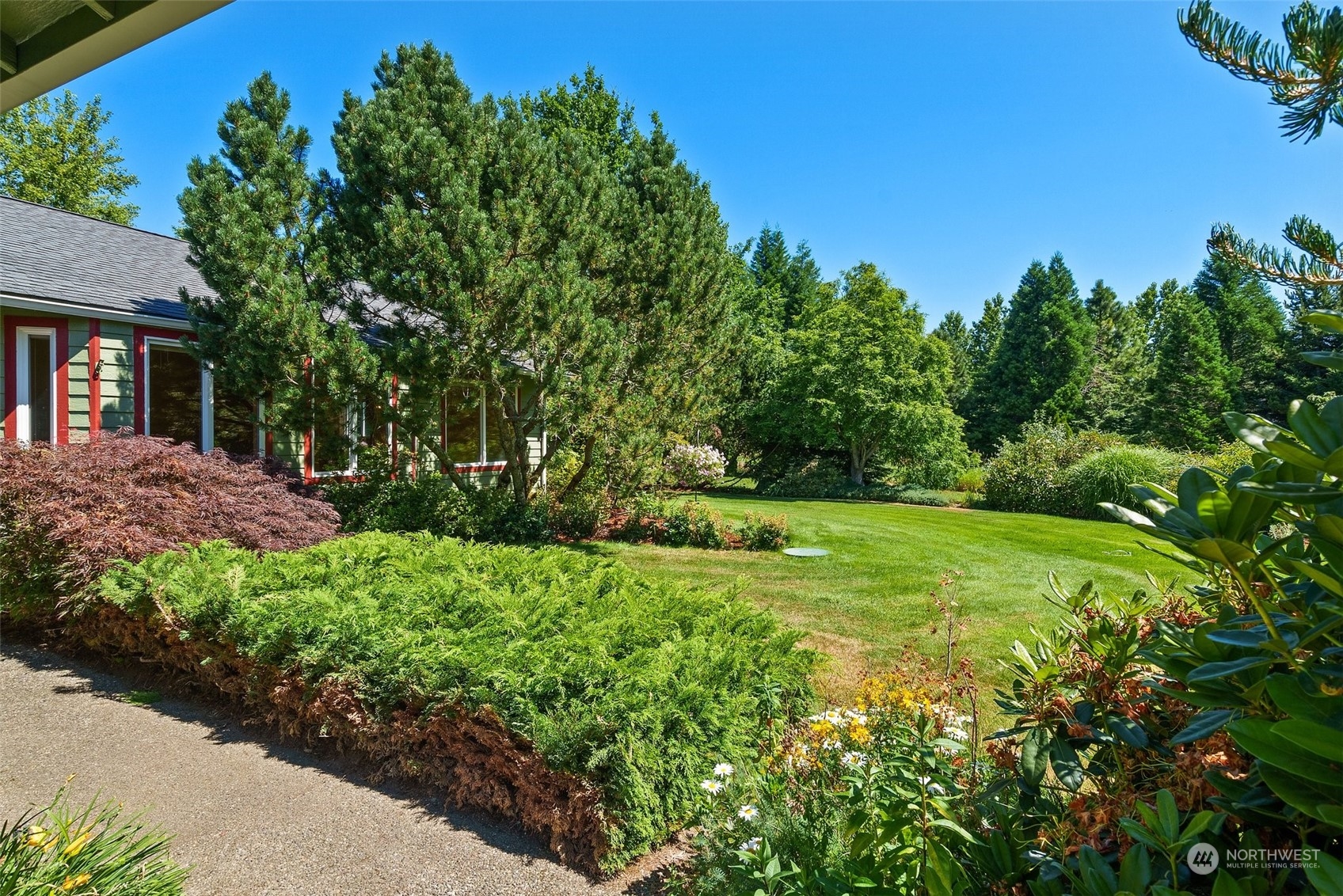 12501 Koeppen Road Southeast Rainier, WA 98576 - Photo 7 of 38 Gallery Image 7