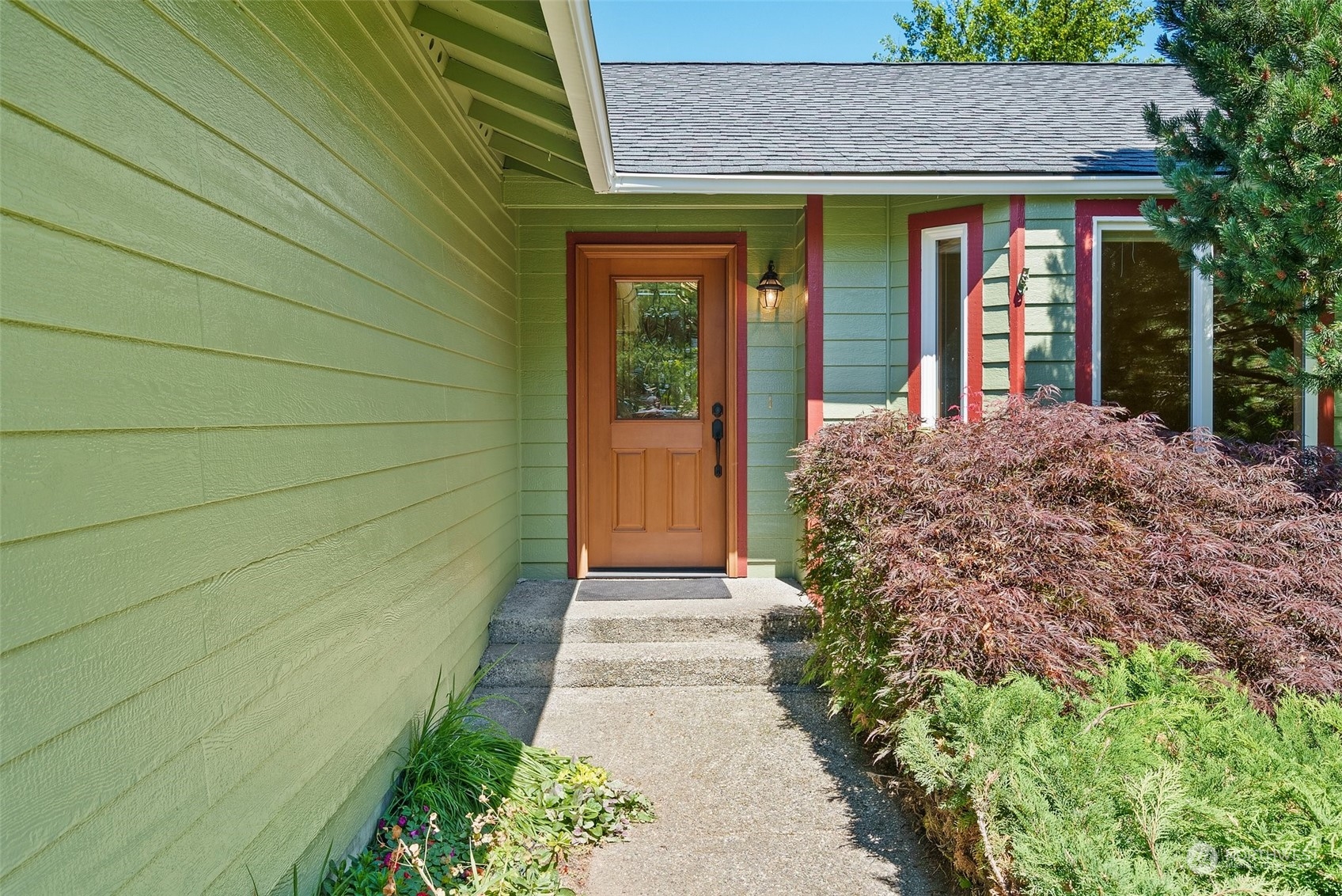 12501 Koeppen Road Southeast Rainier, WA 98576 - Photo 8 of 38 Gallery Image 8