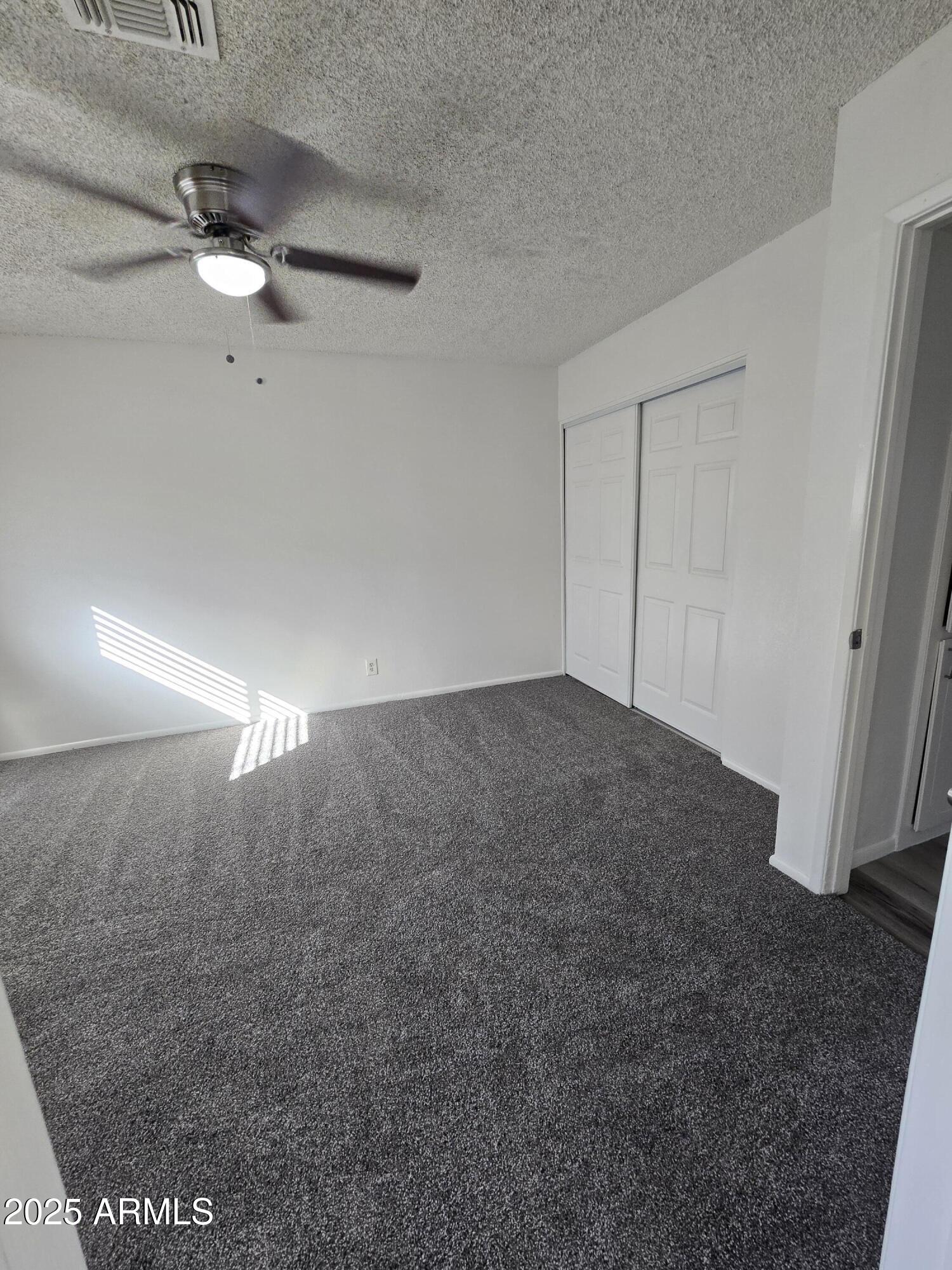 2211 West Pecan Road Phoenix, AZ 85041 - Photo 17 of 21