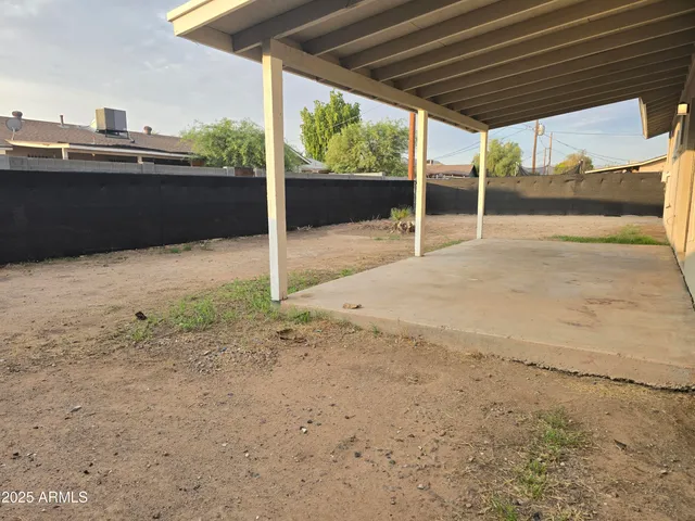 $369,000 | 2211 West Pecan Road, Phoenix, AZ 85041