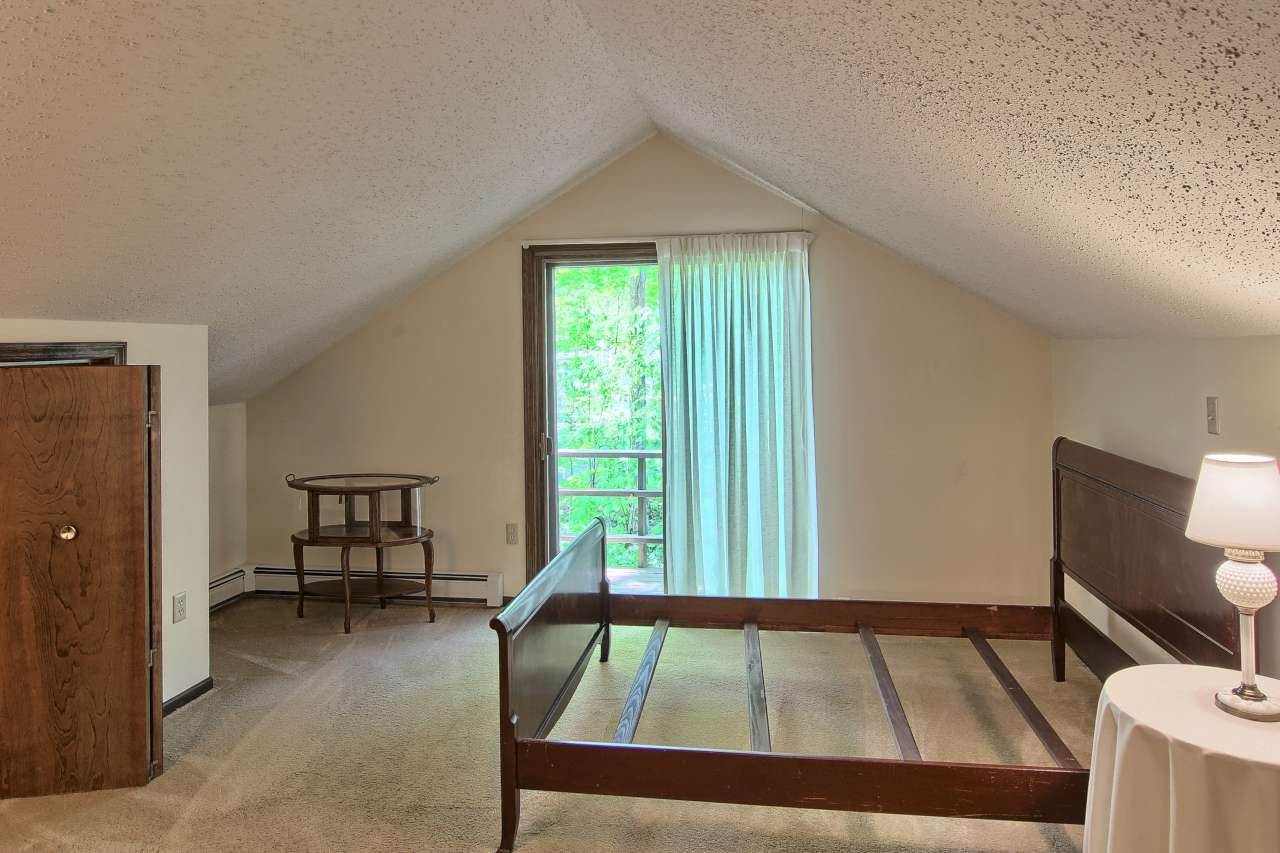 8758 South Dunns Farm Road Maple City, MI 49664 - Photo 38 of 59 1834335-37.JPG