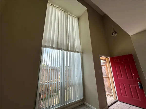 $75,000 | 16120 Stuebner Airline Road, Unit 202, Spring, TX 77379