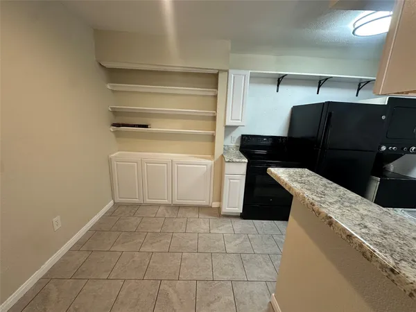 $75,000 | 16120 Stuebner Airline Road, Unit 202, Spring, TX 77379