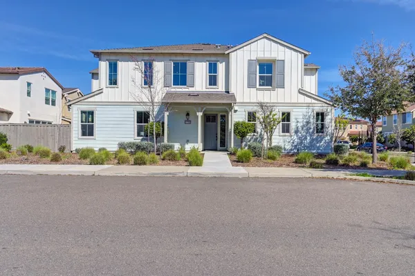 $1,150,000 | 2230 Cannery Loop, Davis, CA 95616