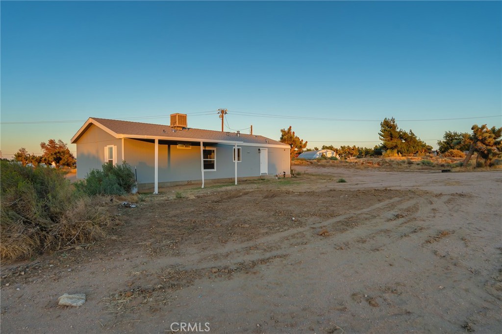 9572 Smith Road Phelan, CA 92371 - Photo 29 of 47 Gallery Image 29